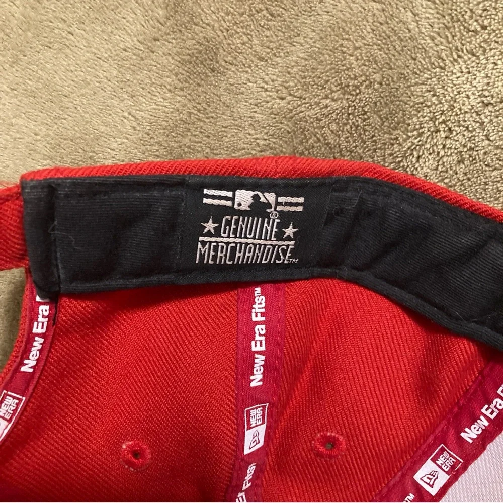 EUC New Era Philadelphia Phillies Youth Low Profile Adjustable Cap Red One Size